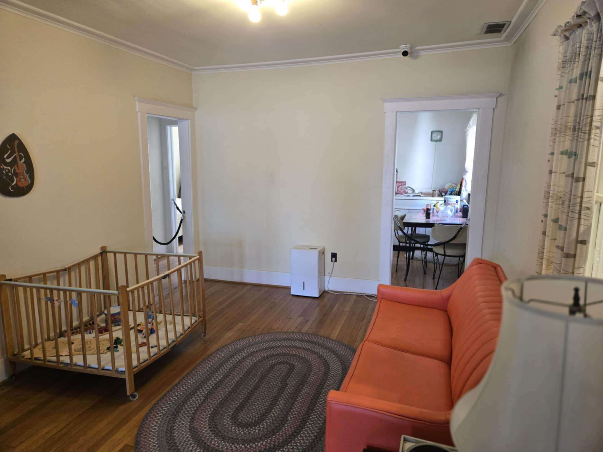 Bary Gordy Jr.'s Original Apartment